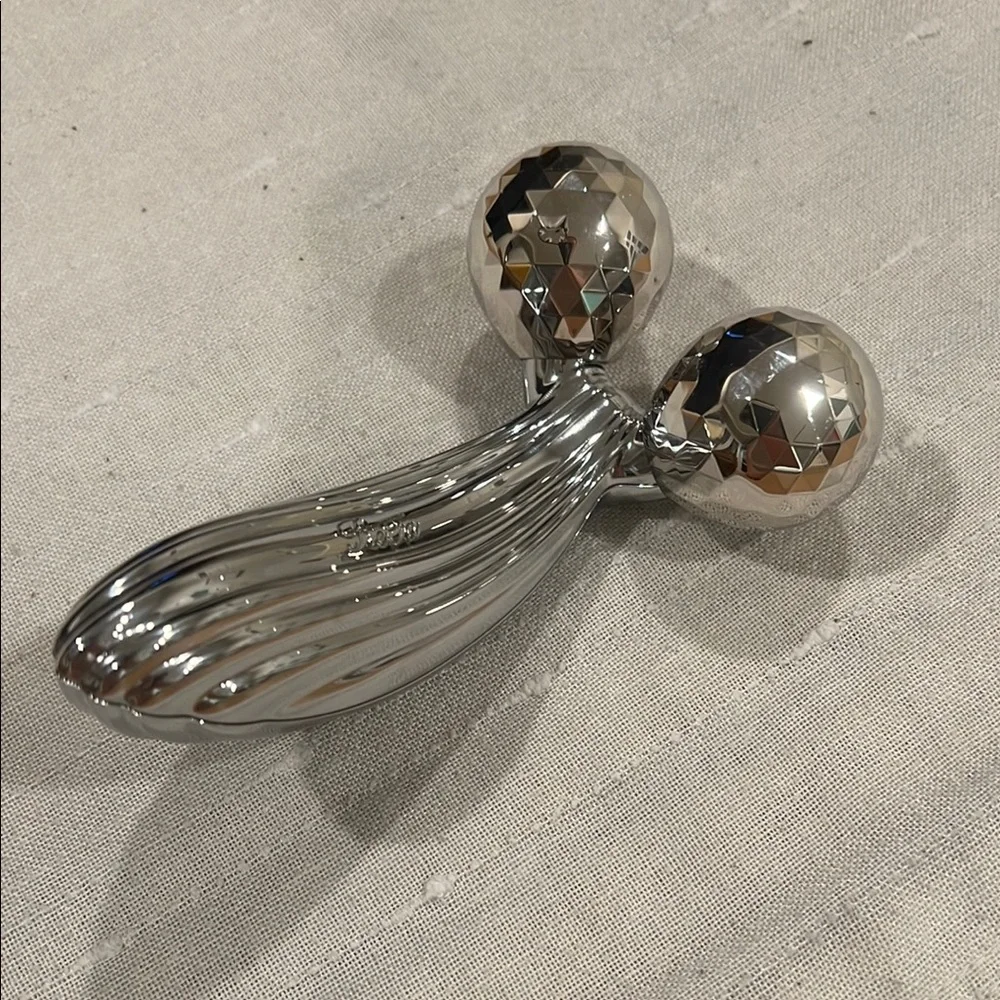 Refa Carat Ray face and body massager, used only couple of times.
